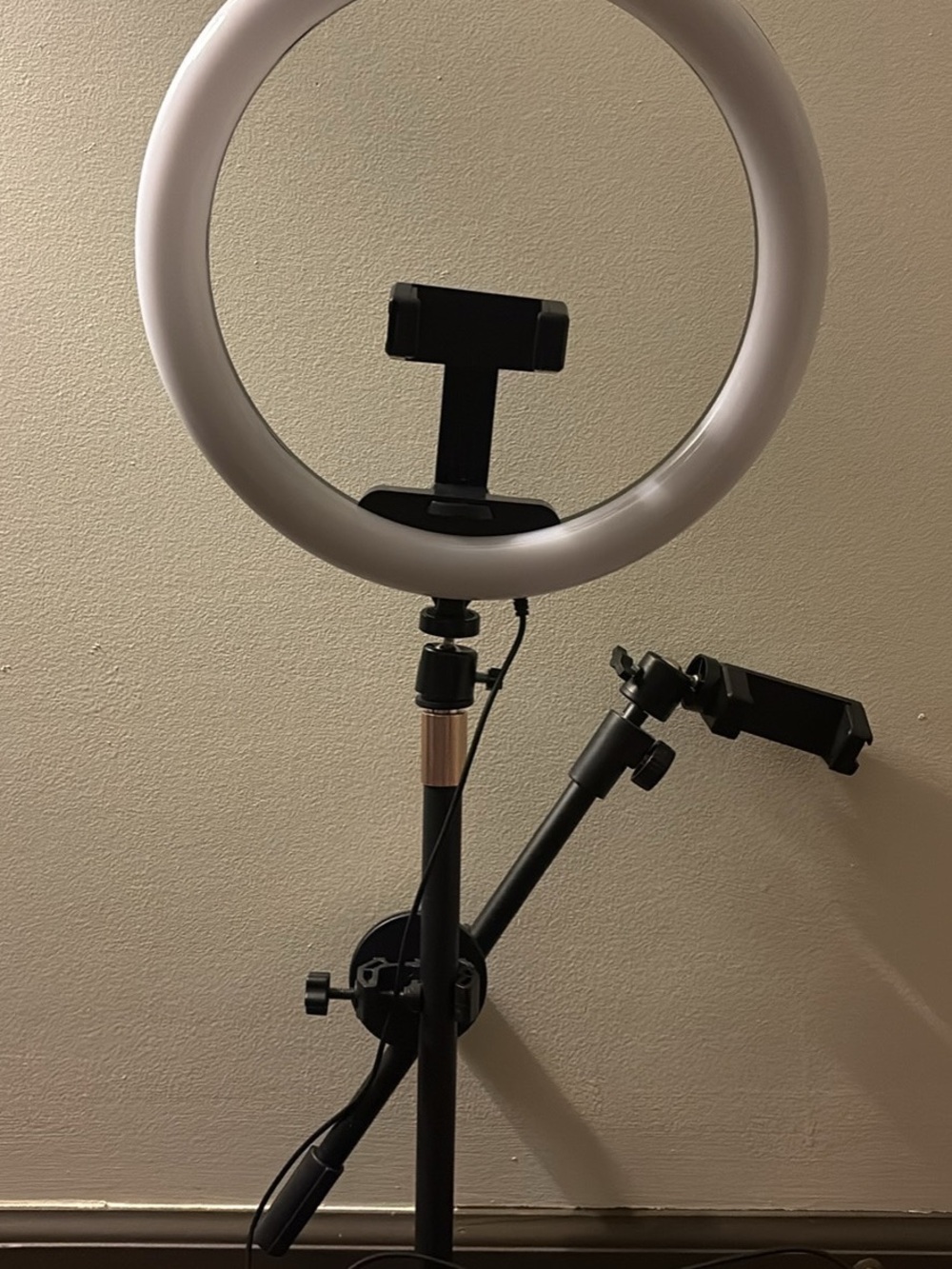 Black LED Ring Light with Dual Phone Holders - Portable Video Light